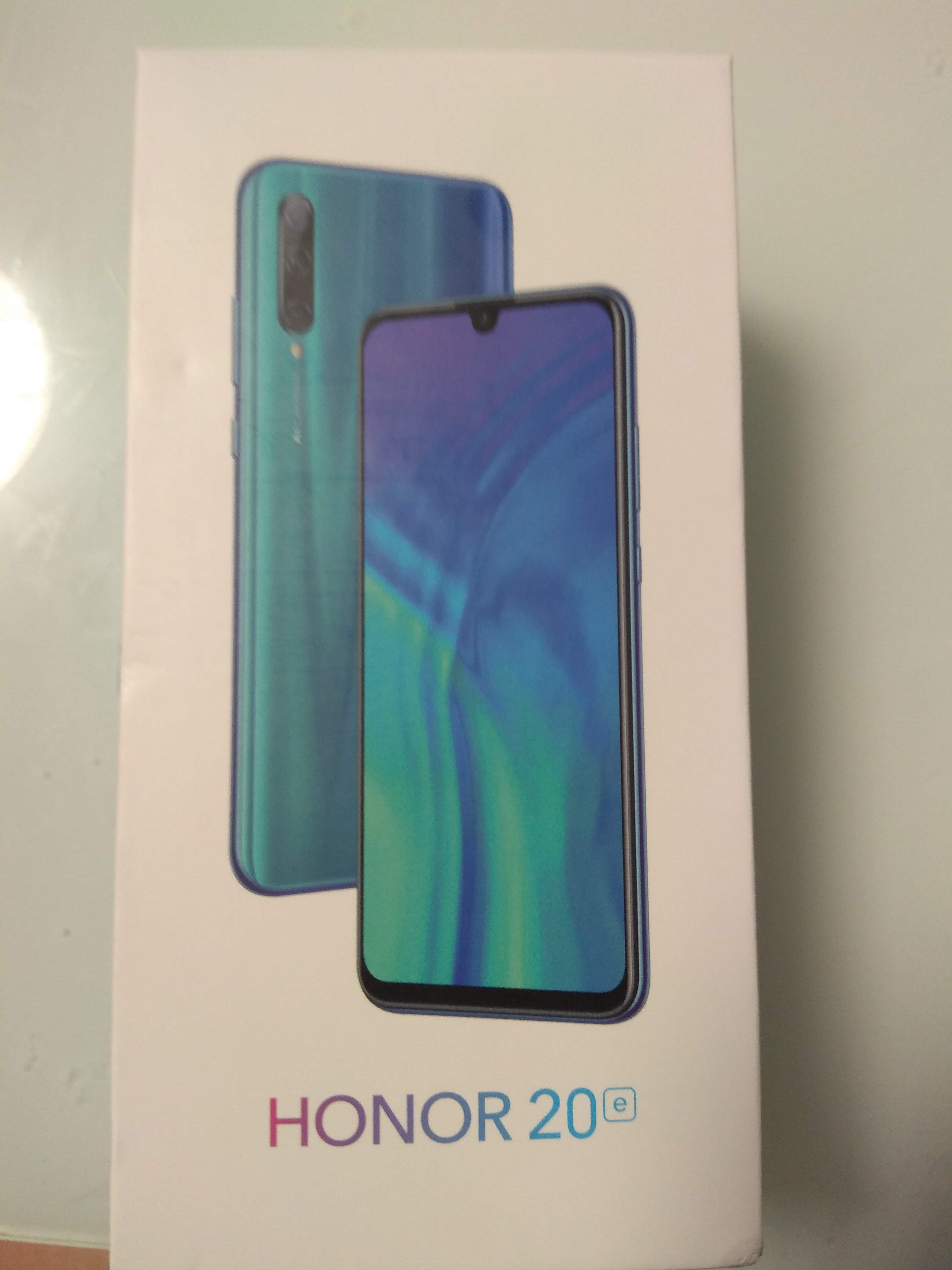 Отзыв о Honor 20e 4+64GB Обзоры пользователей