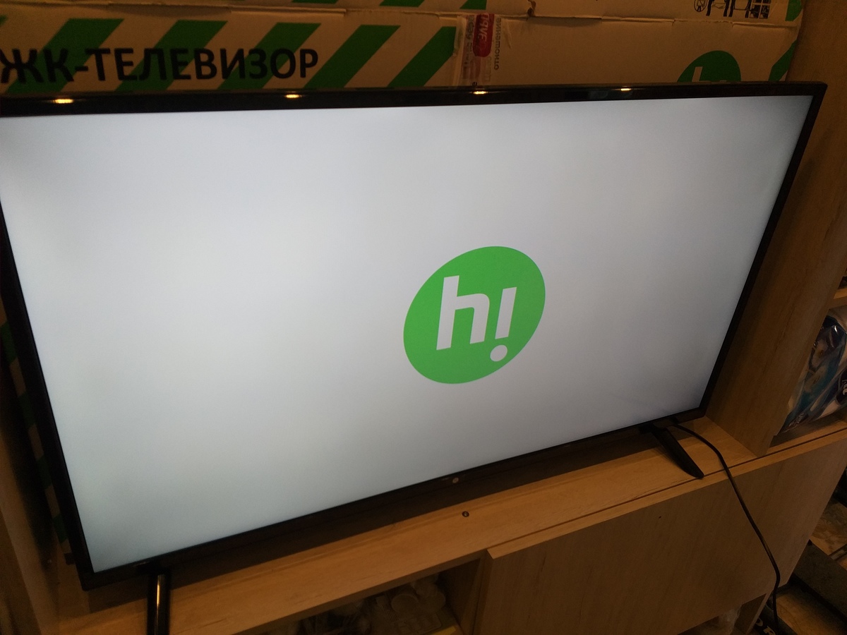 Обзор LED телевизор 40" Hi VHIX-40F152MSA с функцией смарт-телевизора ...