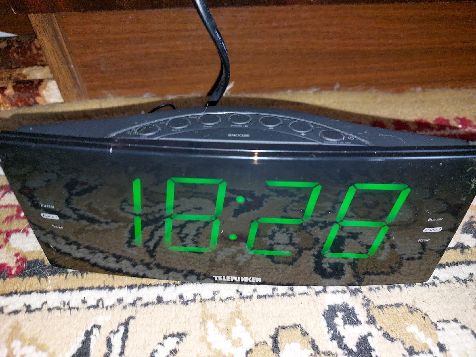 Обзор Часов с радио Telefunken TF-1587 Black/Green Обзоры пользователей