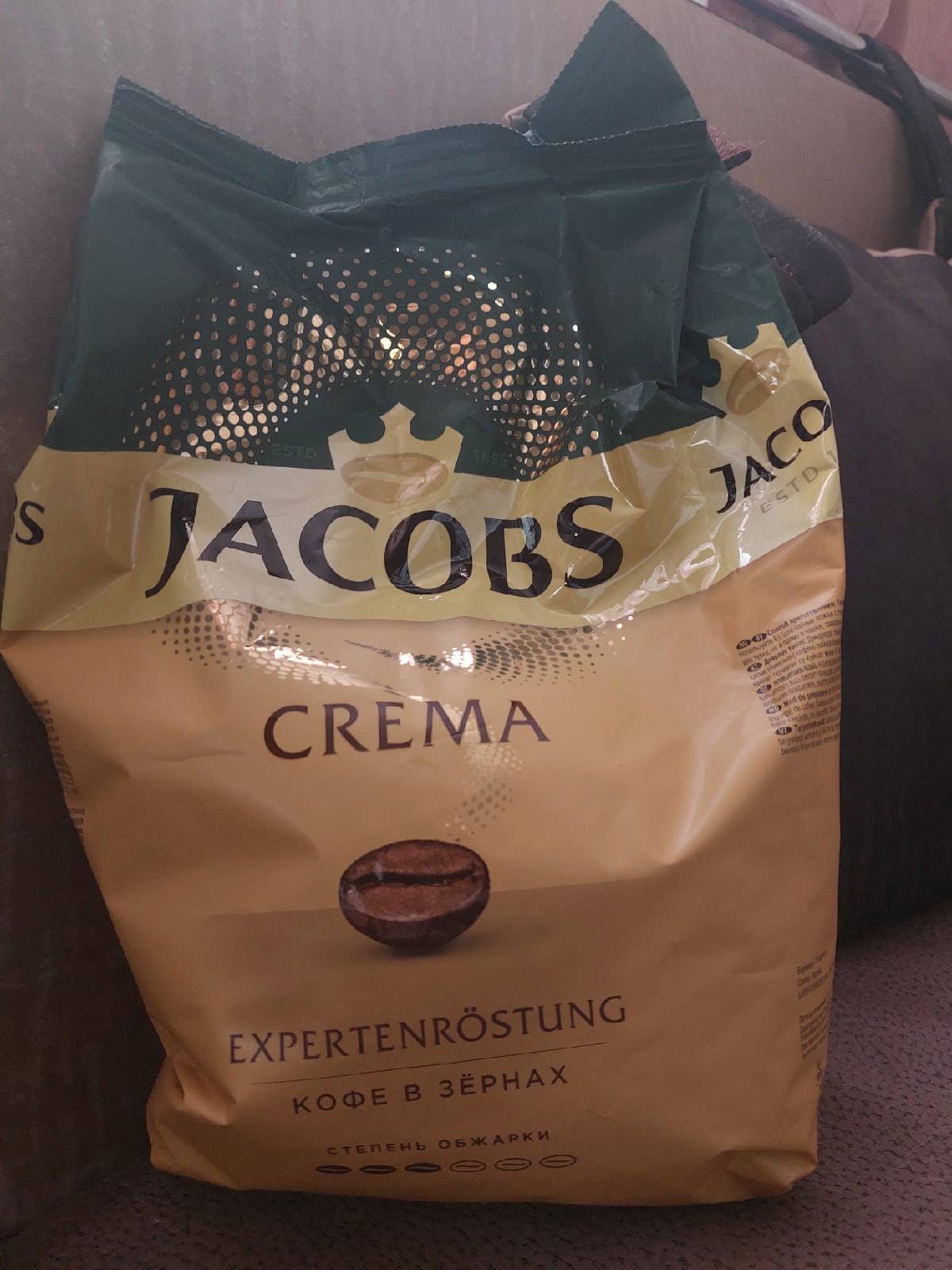 Обзор Кофе в зернах Jacobs Crema, 1 кг Обзоры пользователей