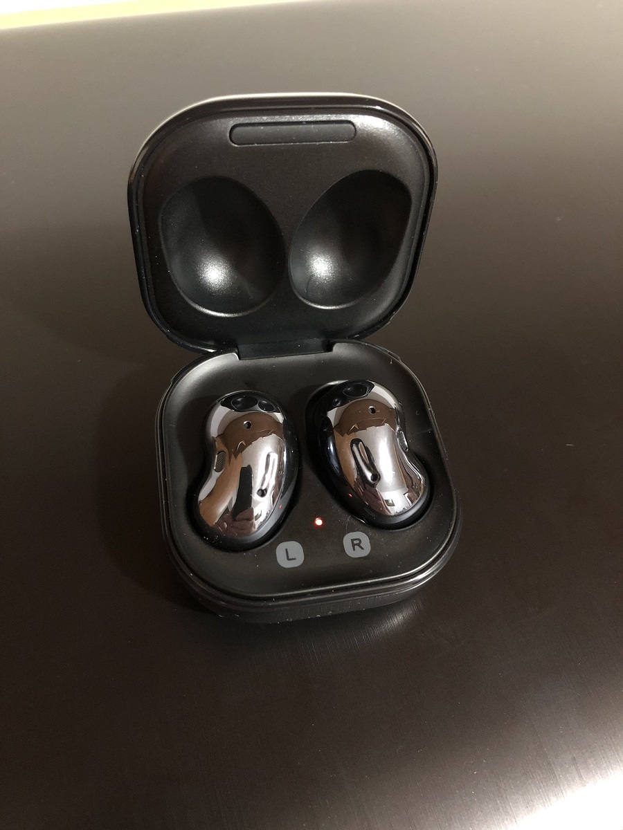 Обзор Беспроводных наушников с микрофоном Samsung Galaxy Buds Live черный  (SM-R180N) Обзоры пользователей