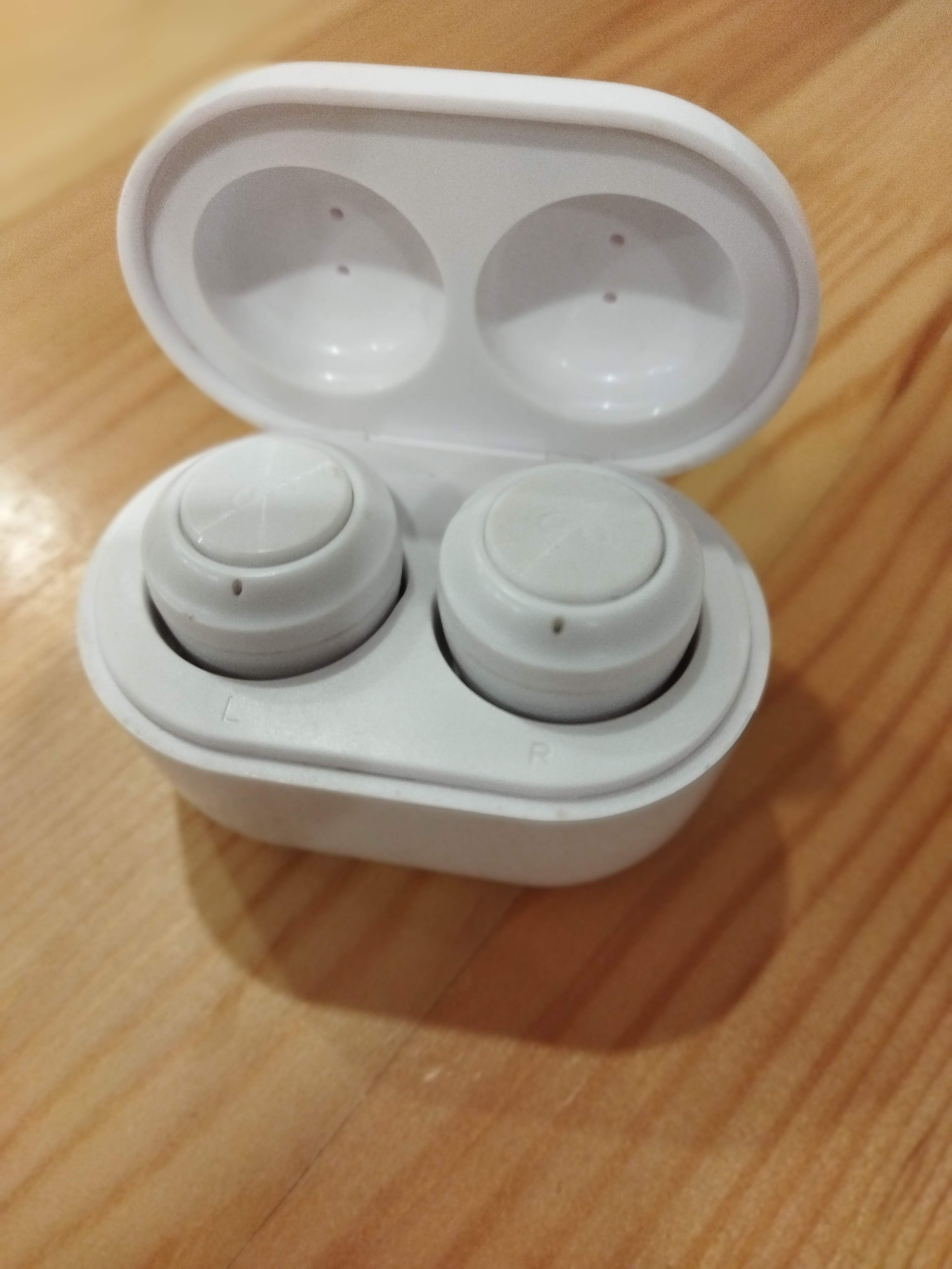 Обзор беспроводных наушников с микрофоном Rombica Mysound Capsule White ...