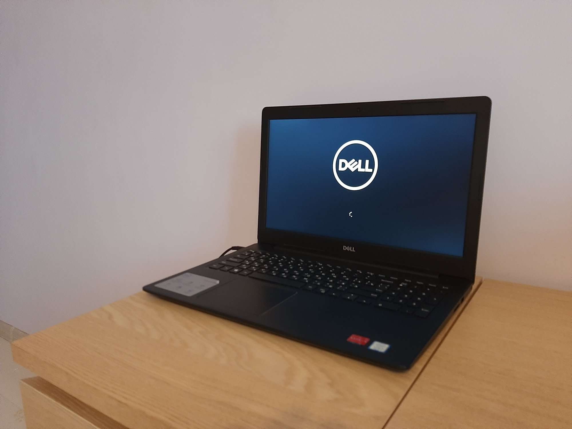 Ноутбук Dell Inspiron 15 3000 (3583-3991) Обзоры пользователей