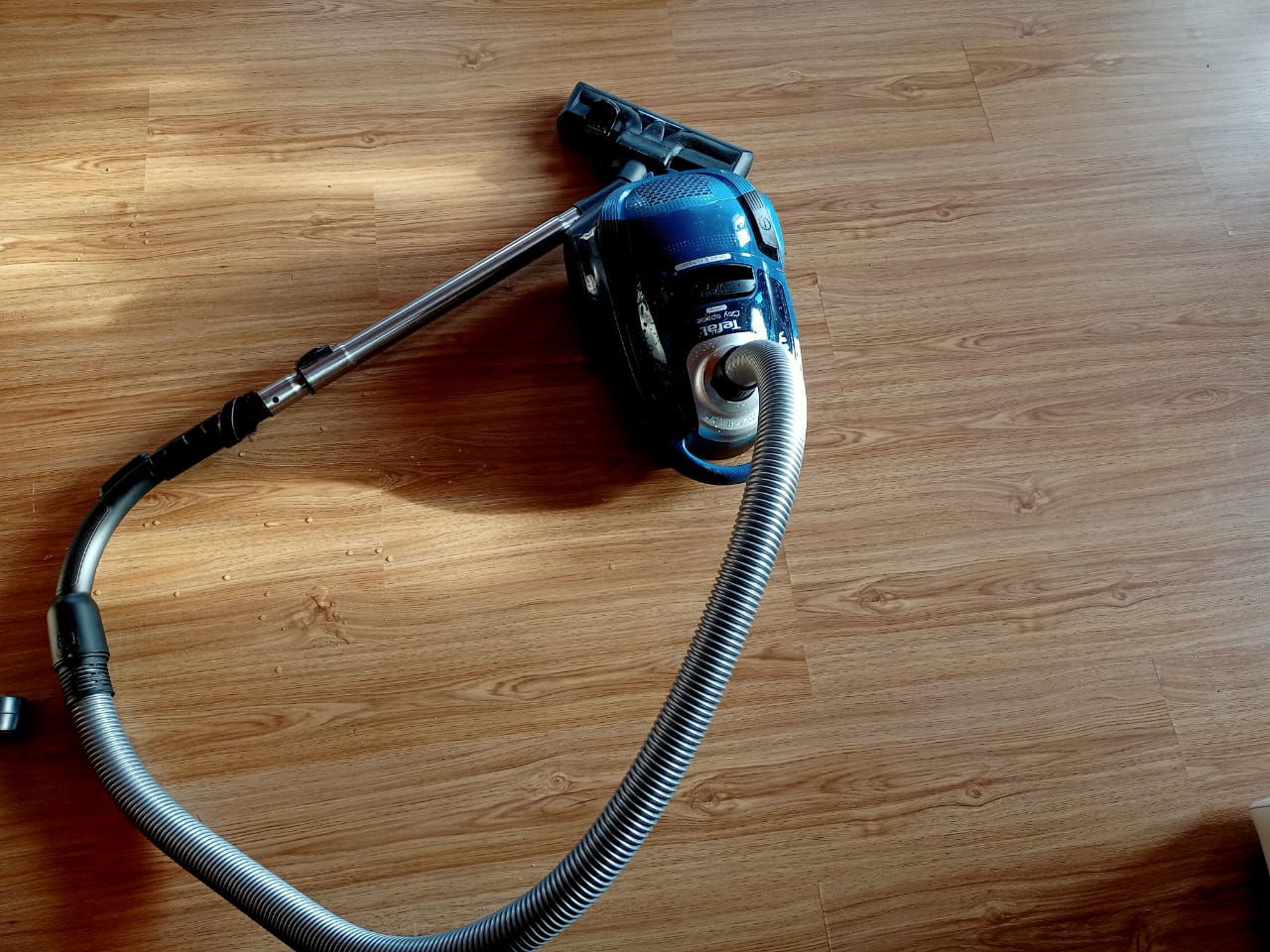 Пылесос с контейнером Tefal City Space TW2711EA Обзоры пользователей