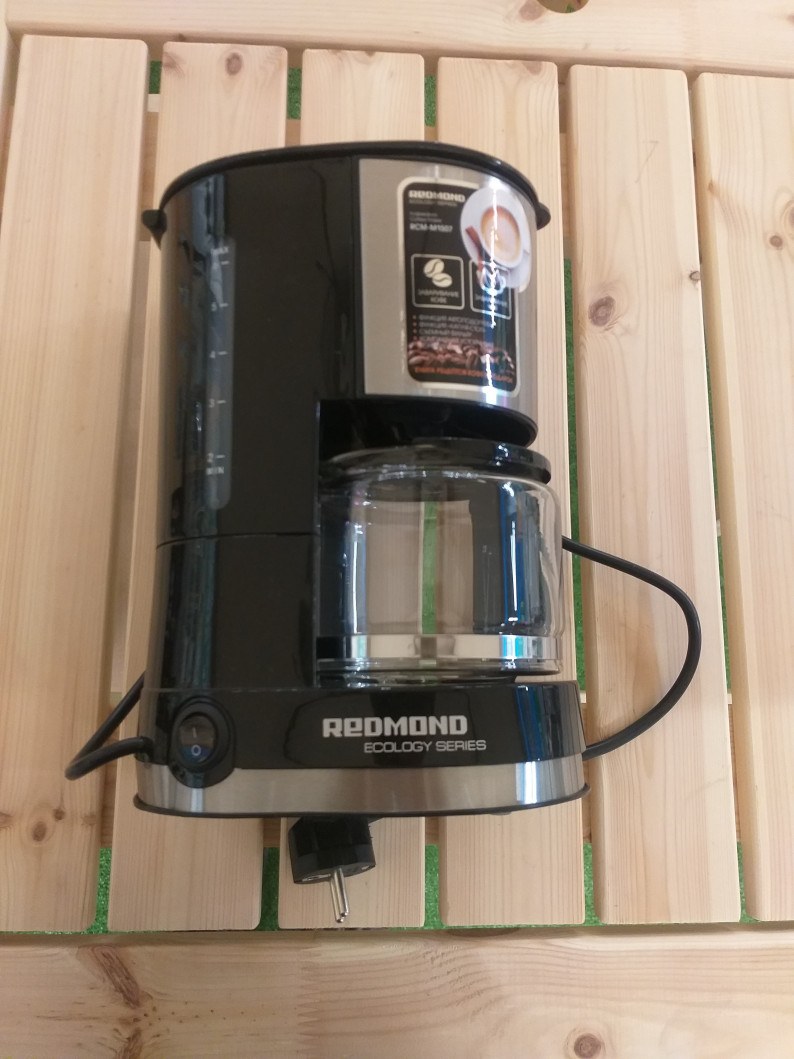 Redmond rcm m1507. Redmond капельная кофеварка как работает.